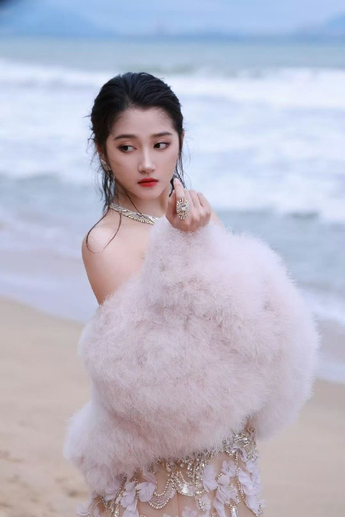 18sex性HD视频下载管理界面和18suiapp同步功能